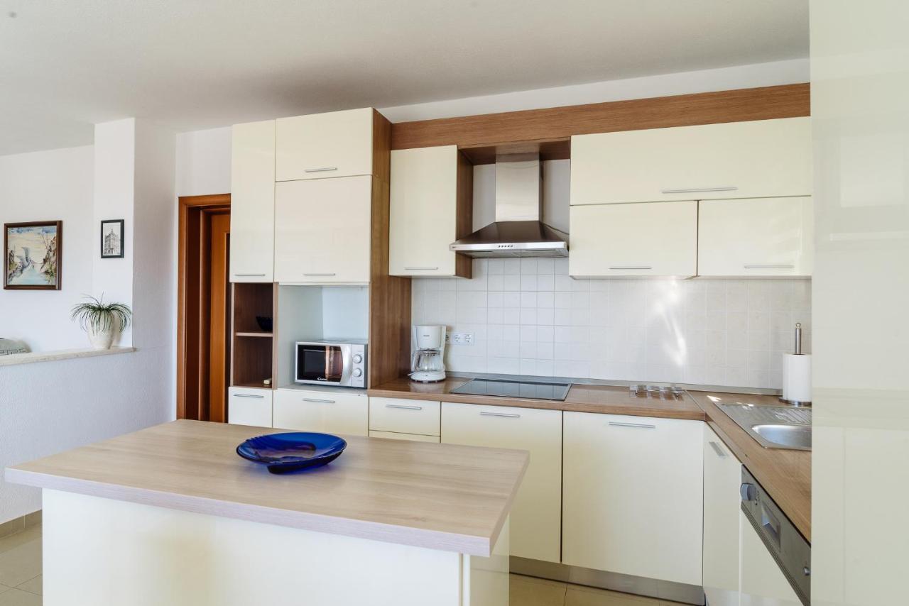 Apartman Niko Kaštela Esterno foto